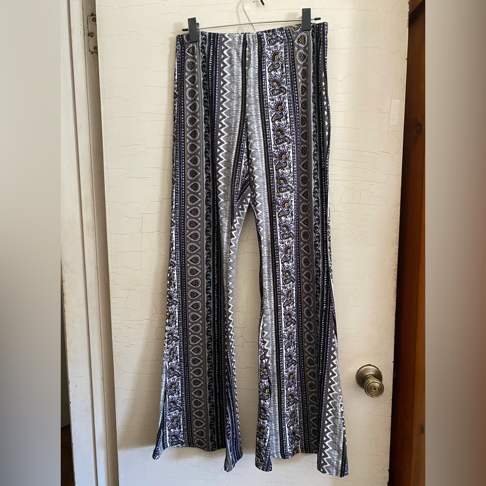 Eye Candy Flare Stretch Pants Size XL